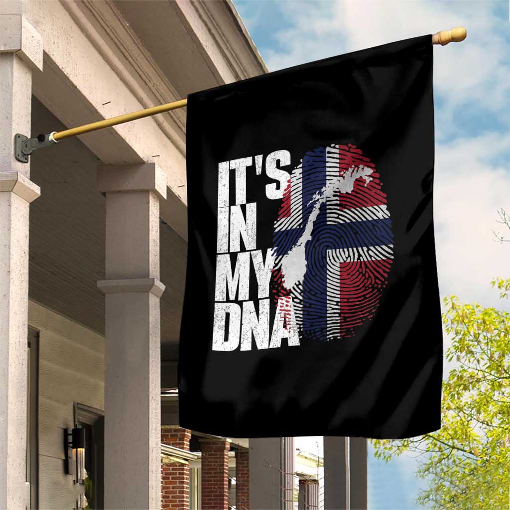 It's in My DNA Garden Flag Norwegian Norway Map Flag Pride