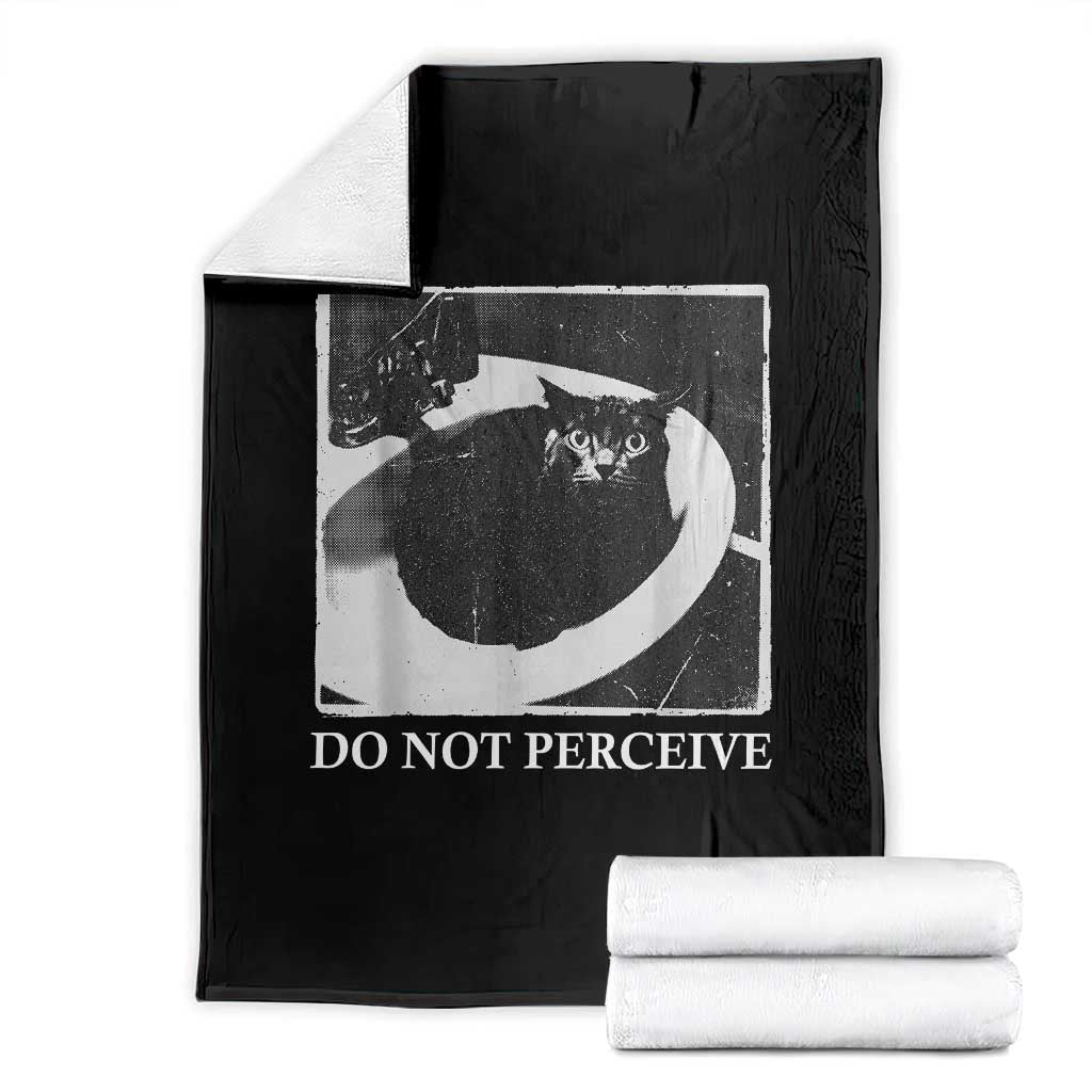 Do Not Perceive Me Funny Meme Cat Lover Throw Blanket Funny Cat Sarcstic Meme