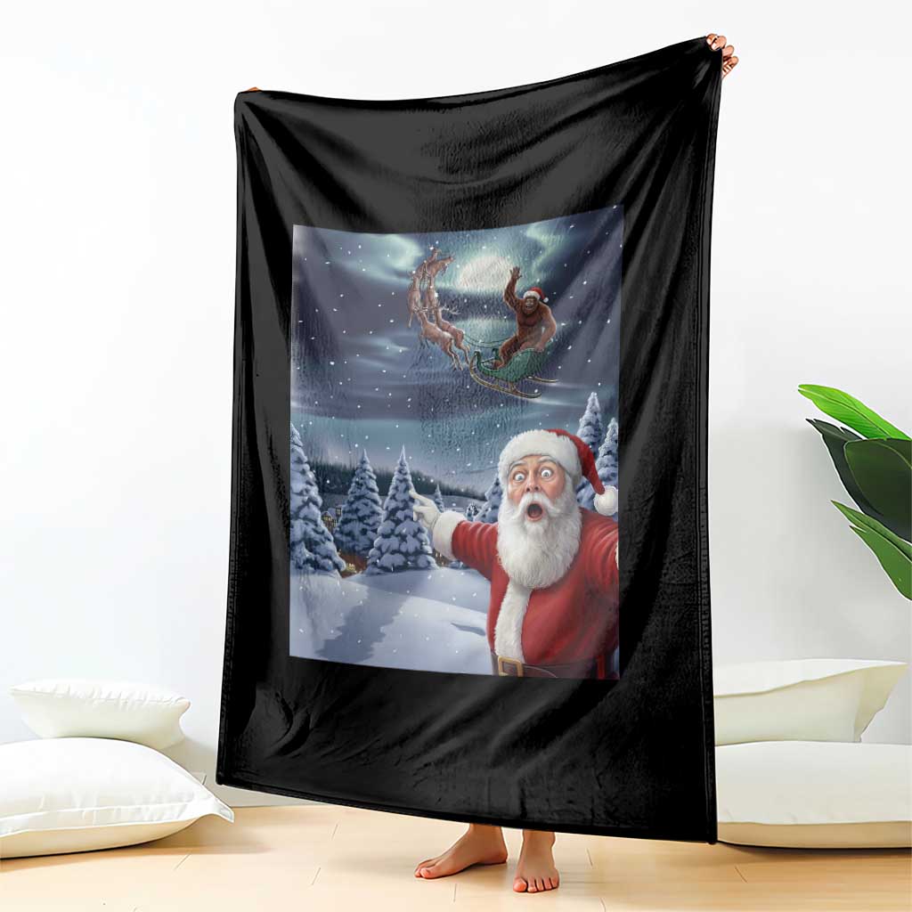 Funny Santa With Bigfoot Selfie Christmas Throw Blanket TS14 Print Your Wear